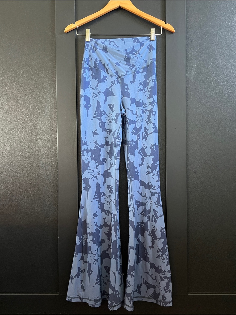 aerie Blue Floral Flare Leg Pants